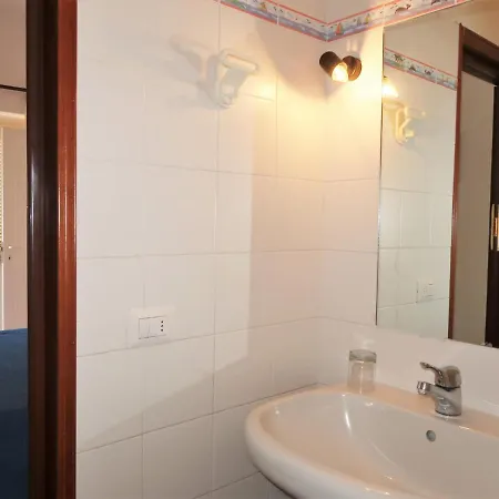 Apartament Locazione Turistica Castello-1